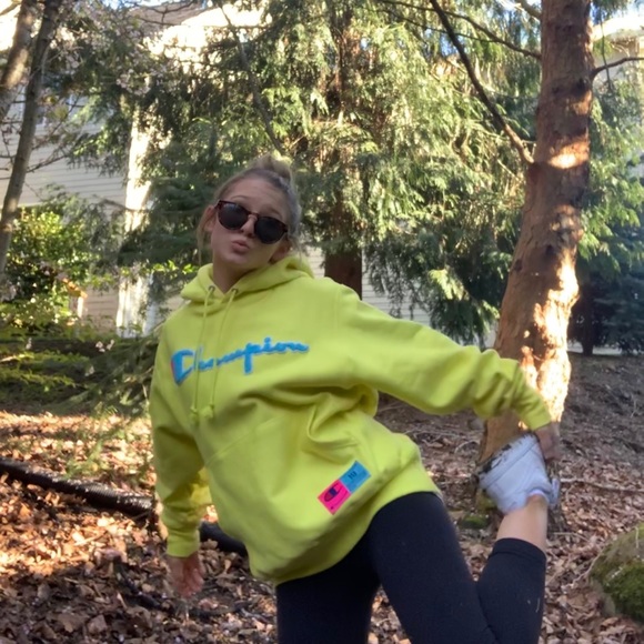 Hey guys!! I’m Bailey!! :) - Picture 1 of 1